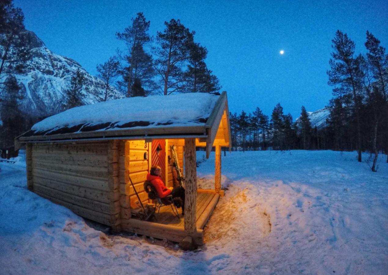 Camp Dronningkrona Alvundeid ภายนอก รูปภาพ